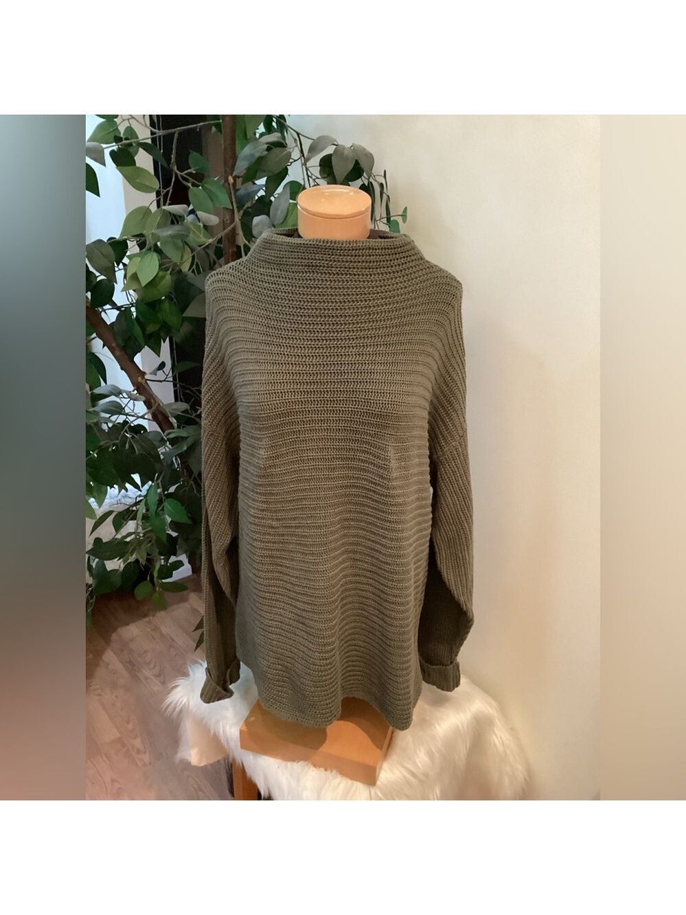 Whitefish Bay olive chunky long sleeve cuffed sweater Woman’s size XL - Picture 6 of 11